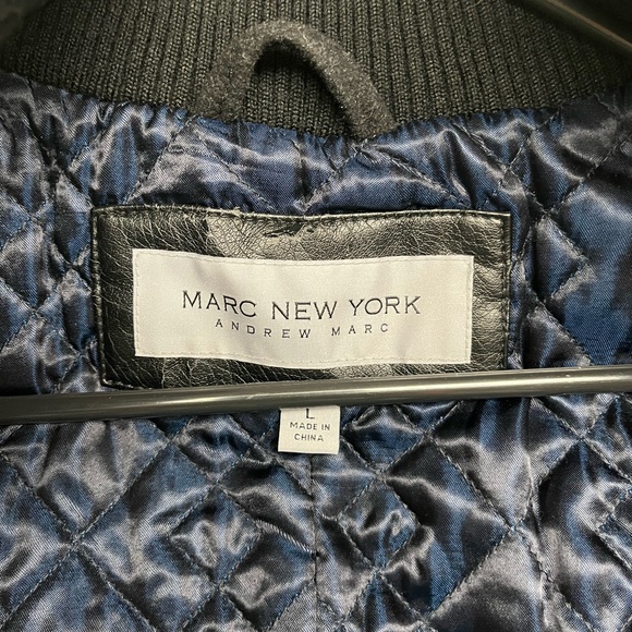 Andrew Marc wool Pea Coat - Picture 2 of 7